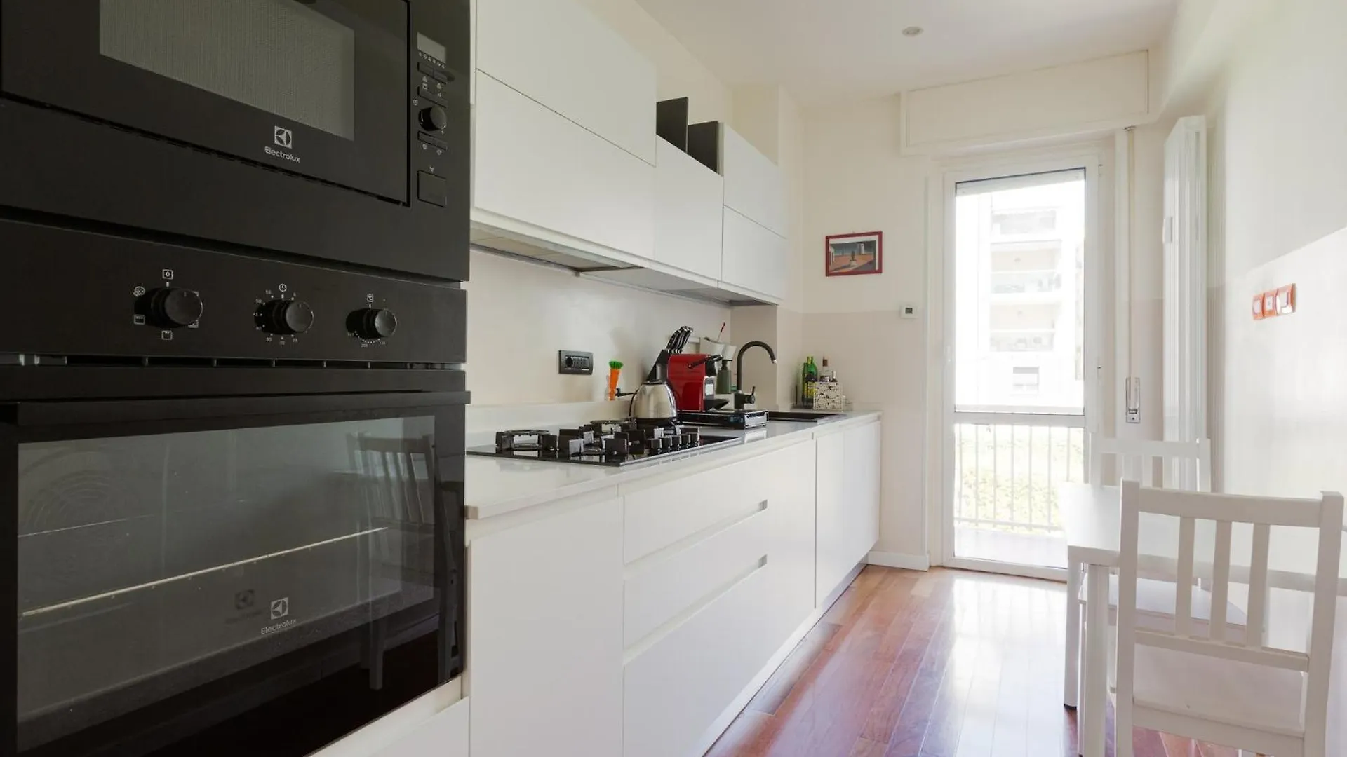 Lambrate Fs Spacious Apartment With Balcony Милан